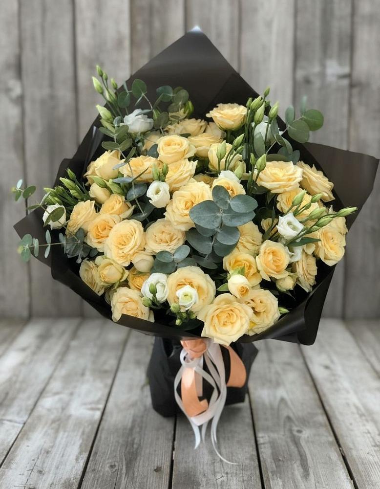 Букет цветов из: Розы и Лизиантусы в Широковский