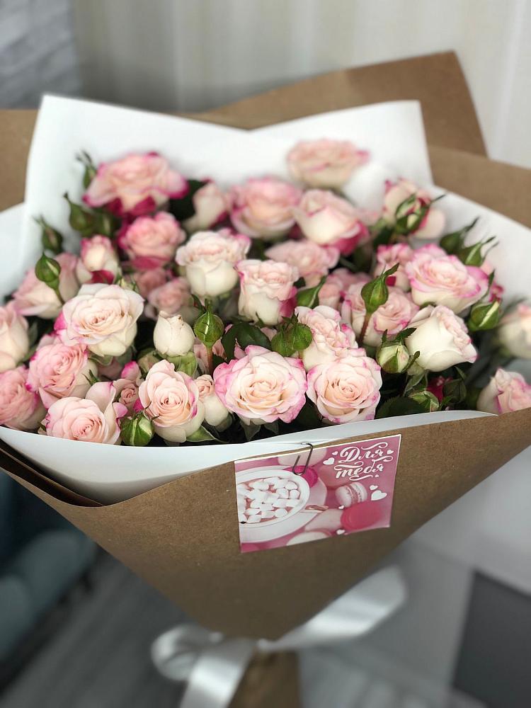 Букет цветов из: Розы в Широковский