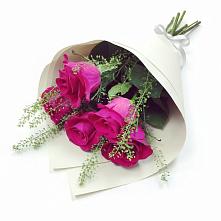 Букет цветов из:  Розы в Широковский