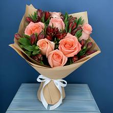 Букет цветов из:  Розы и Альстромерии в Широковский