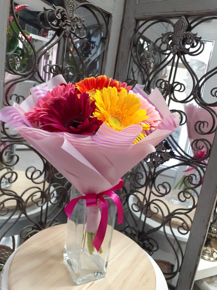 Букет цветов из: Герберы в Широковский