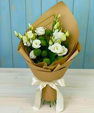 Букет цветов из:  Хризантемы и Лизиантусы в Широковский