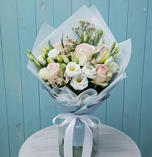 Букет цветов из:  Розы и Лизиантусы в Широковский