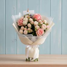Букет цветов из:  Розы в Широковский